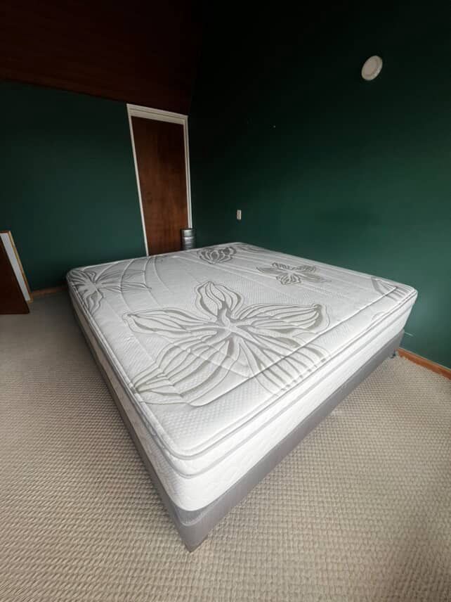 Cama y colchón #997