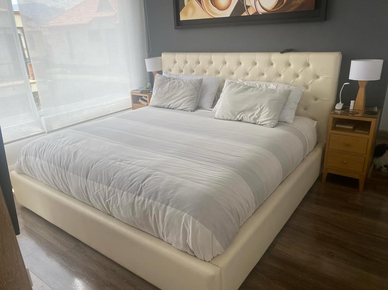 Cama y colchón #847