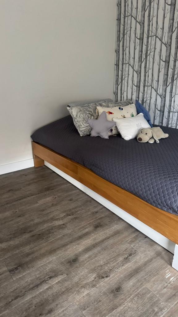 Cama y colchón #1043