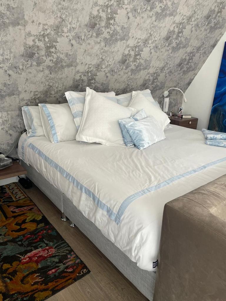 Cama y colchón #1047