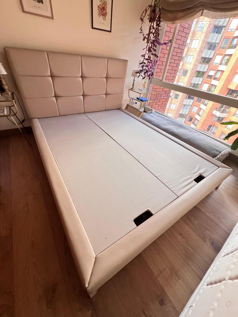 Cama y colchón #788