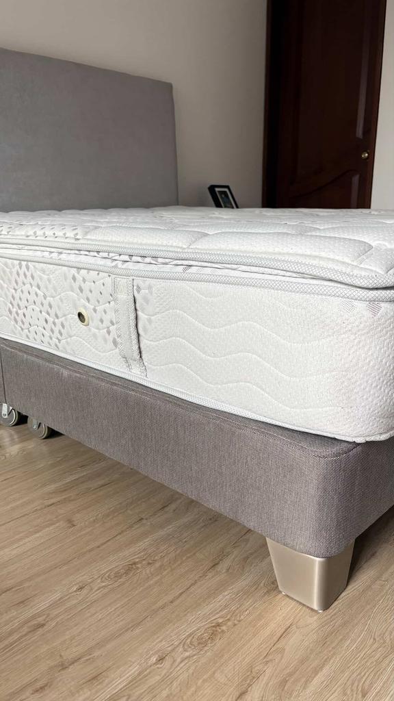 Cama Queen #1109